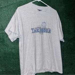 Vintage 90s University Of North Carolina Tarheels Basketball DISTRESSED Shirt L